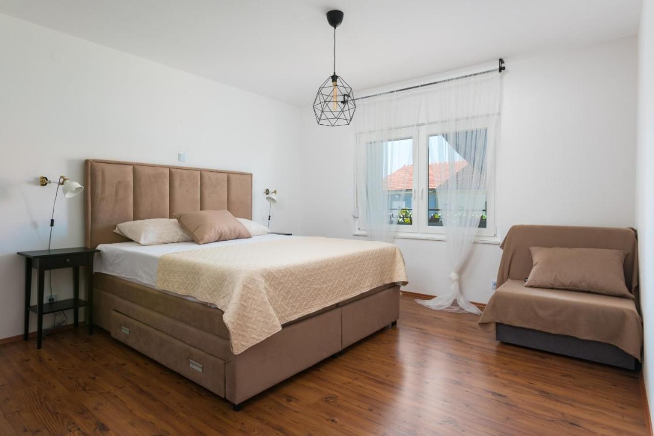 Apartman Regius White Traù Camera foto